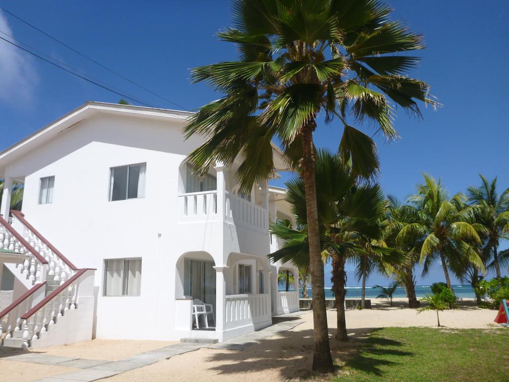 Jamelah Beach Guest House Anse aux Pins Esterno foto